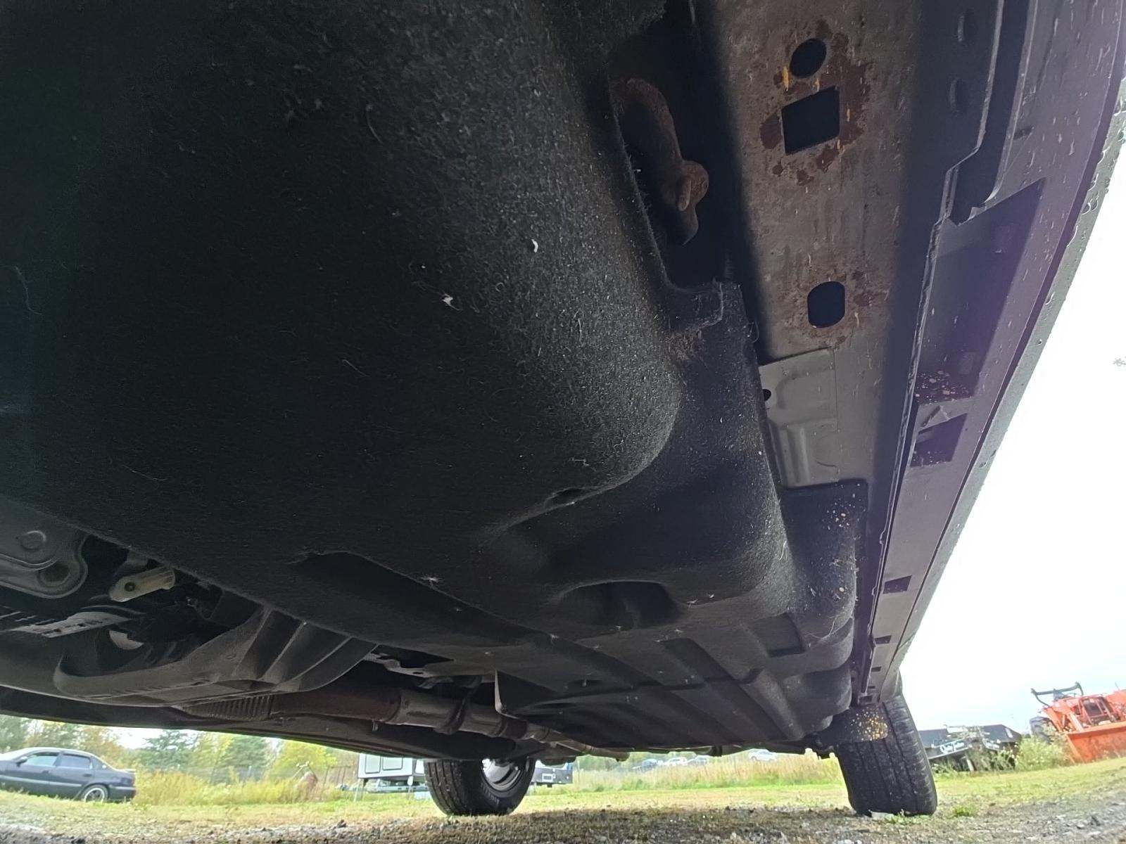 2022 Ford Explorer XLT RWD