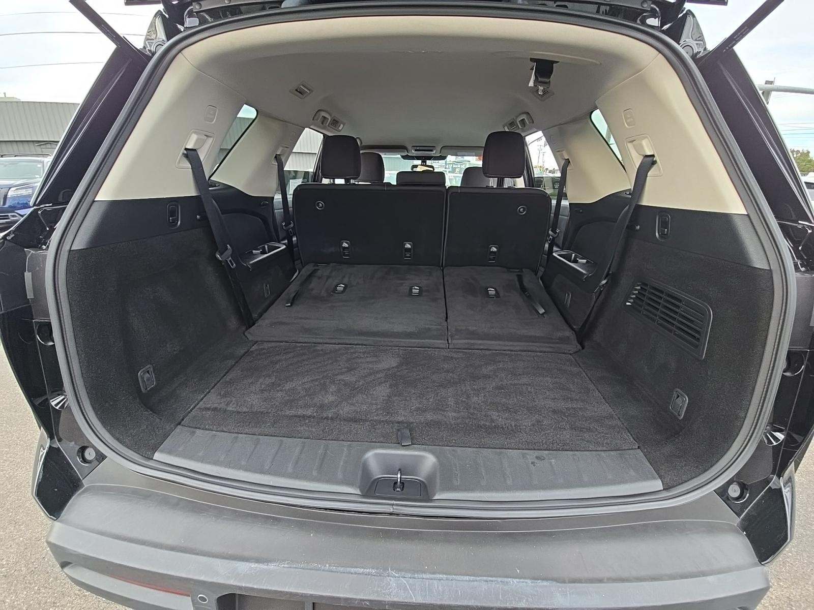 2024 Nissan Pathfinder SV AWD