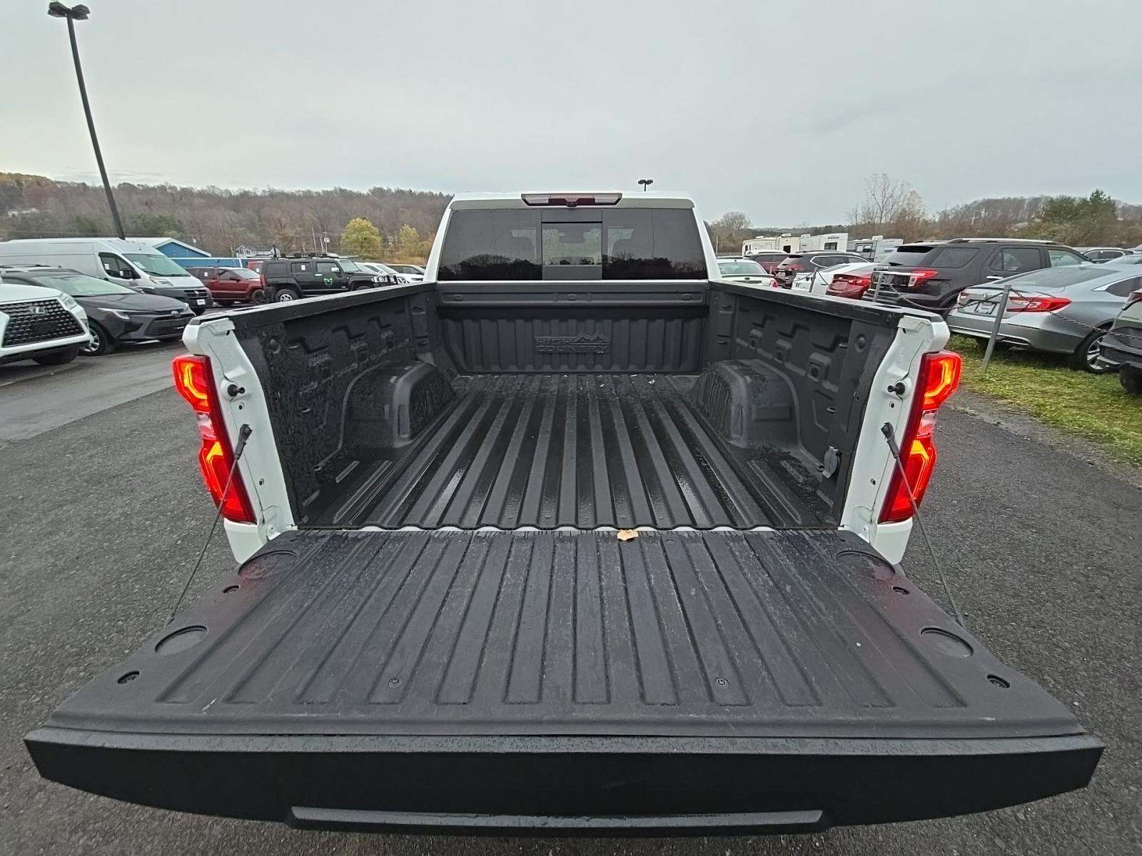 2023 Chevrolet Silverado 1500 High Country AWD