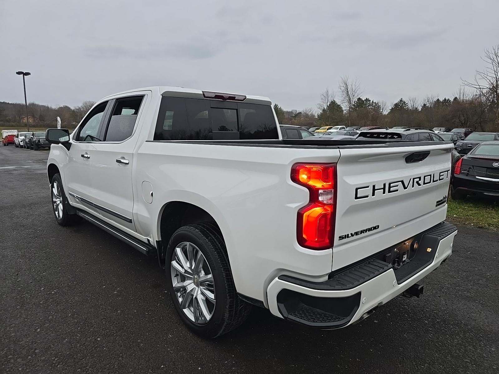 2023 Chevrolet Silverado 1500 High Country AWD