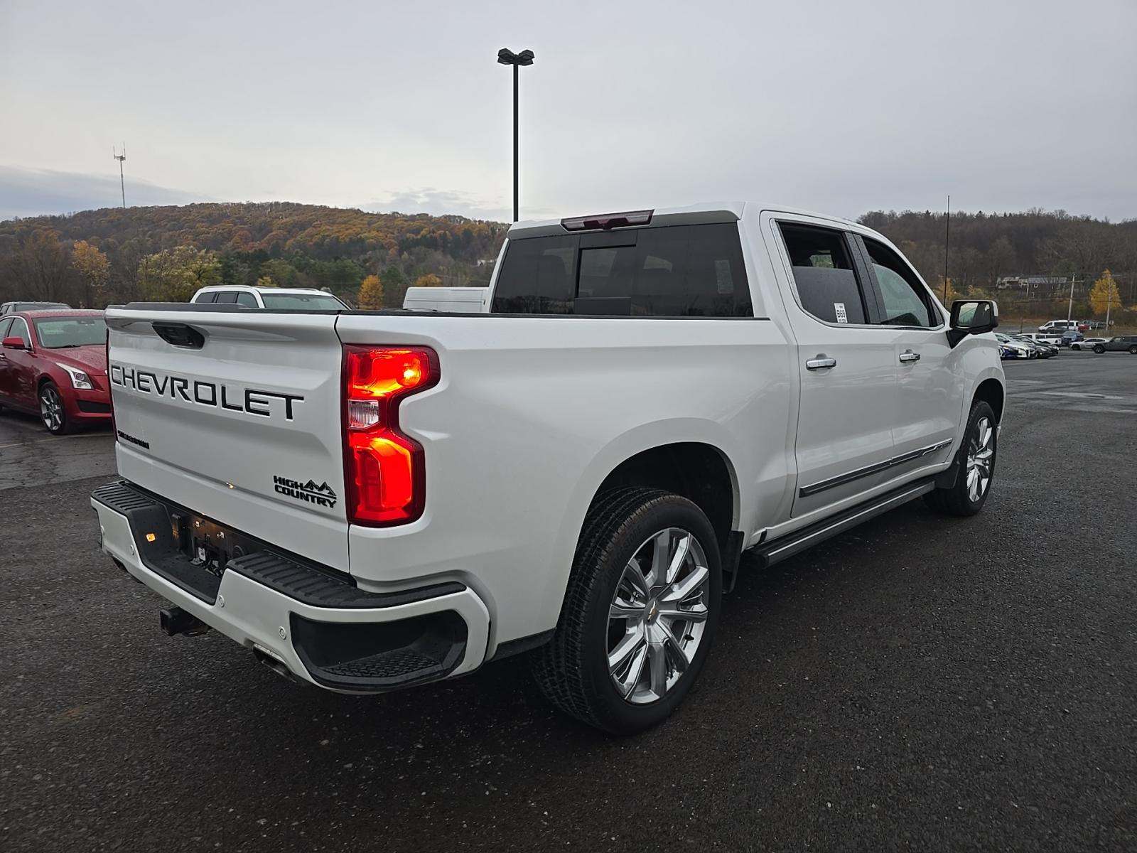 2023 Chevrolet Silverado 1500 High Country AWD