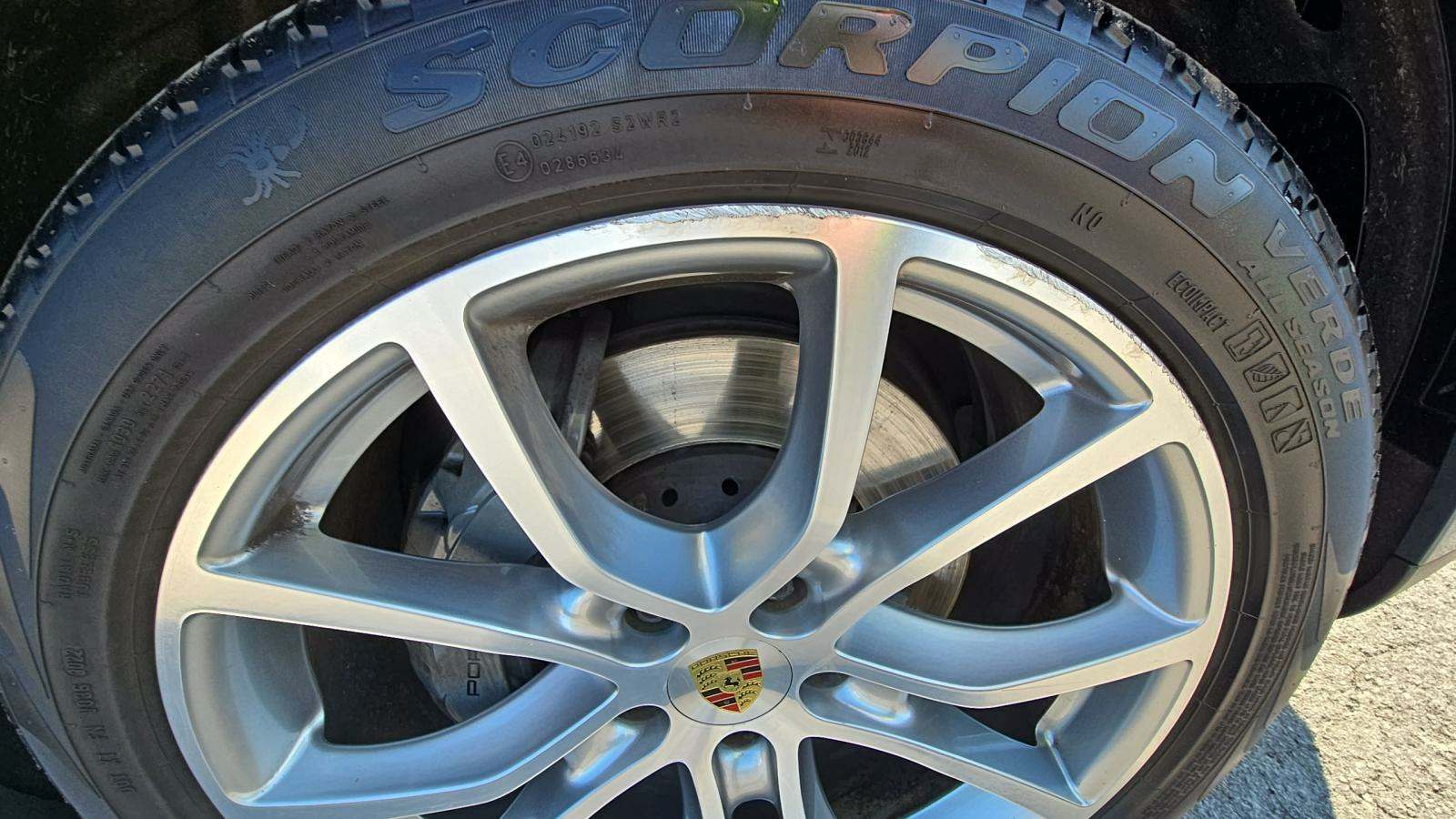 2019 Porsche Cayenne S AWD