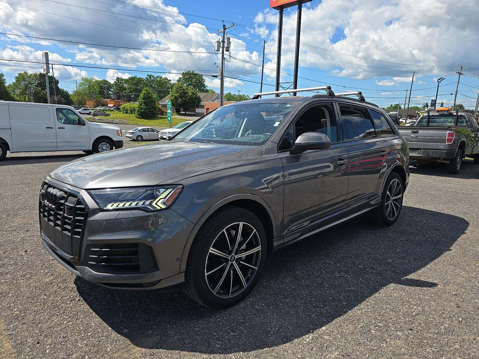 2023 Audi Q7 Premium Plus AWD