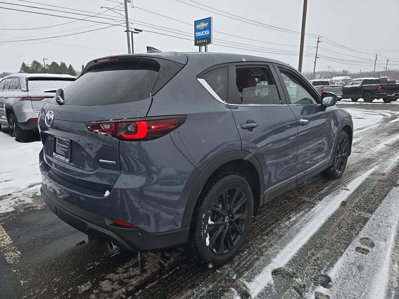 2023 MAZDA CX-5 2.5 S Carbon Edition AWD
