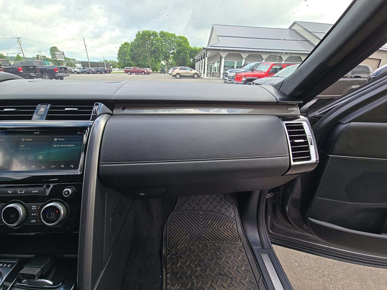 2020 Land Rover Discovery HSE Luxury AWD