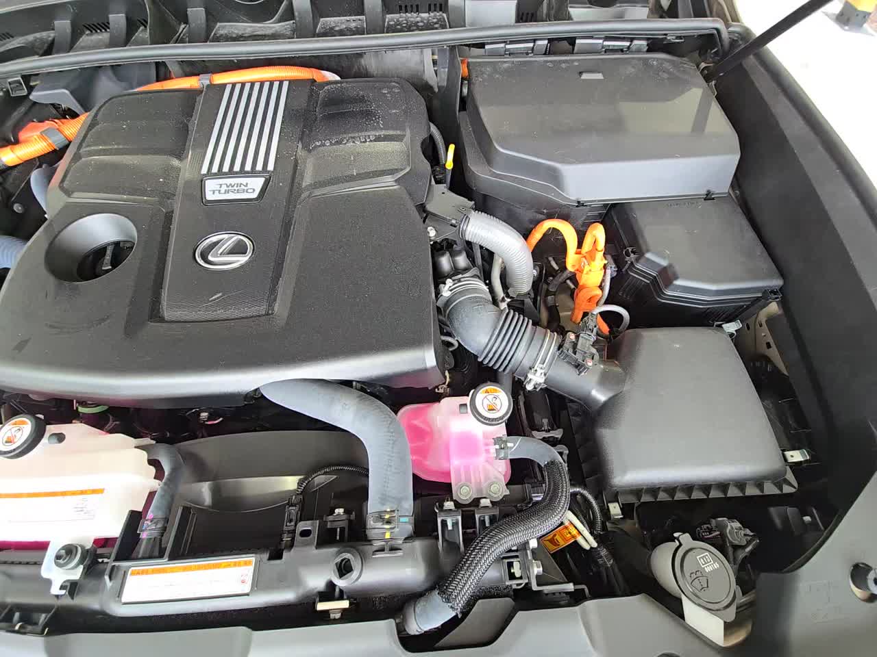 2025 Lexus LX LX 700h Overtrail AWD