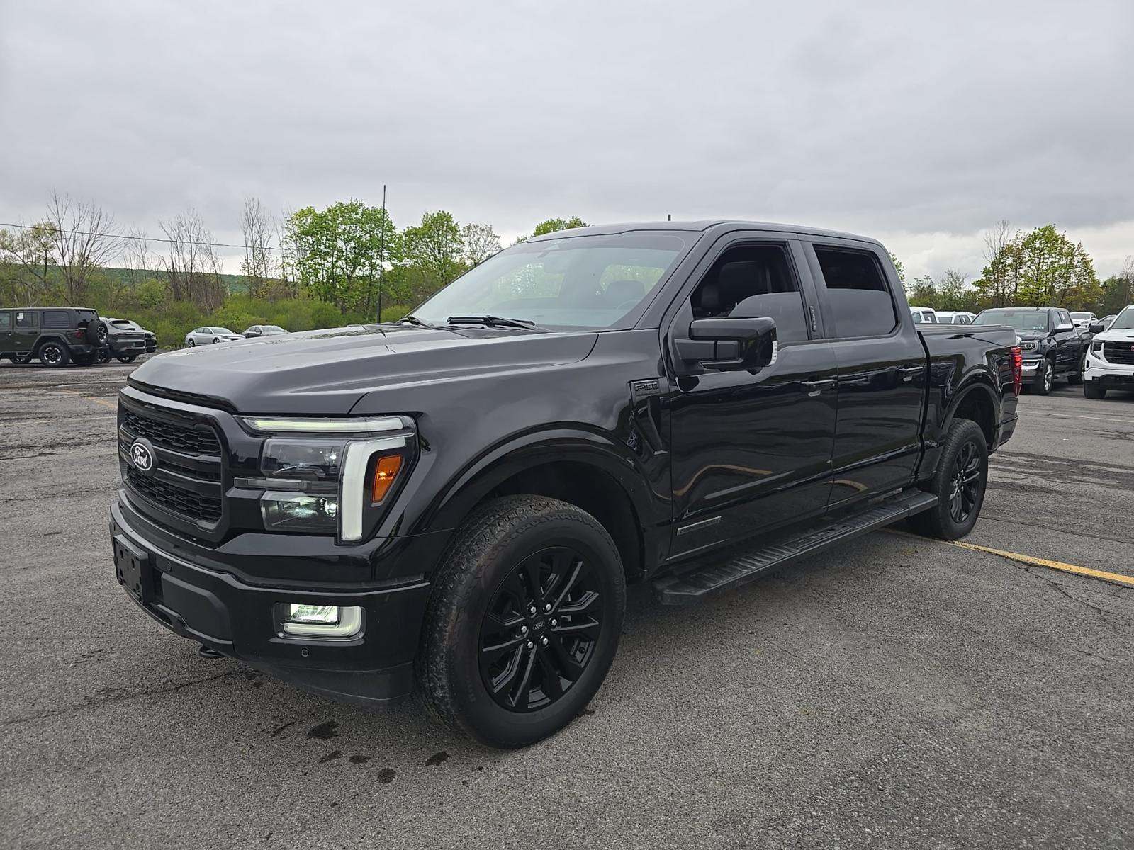 2024 Ford F-150 Hybrid Lariat AWD
