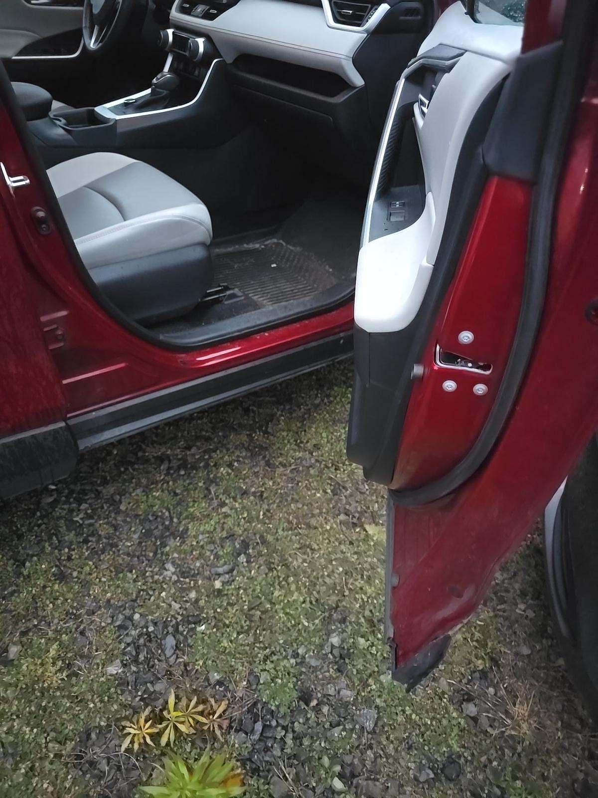 2021 Toyota RAV4 Hybrid XLE Premium AWD