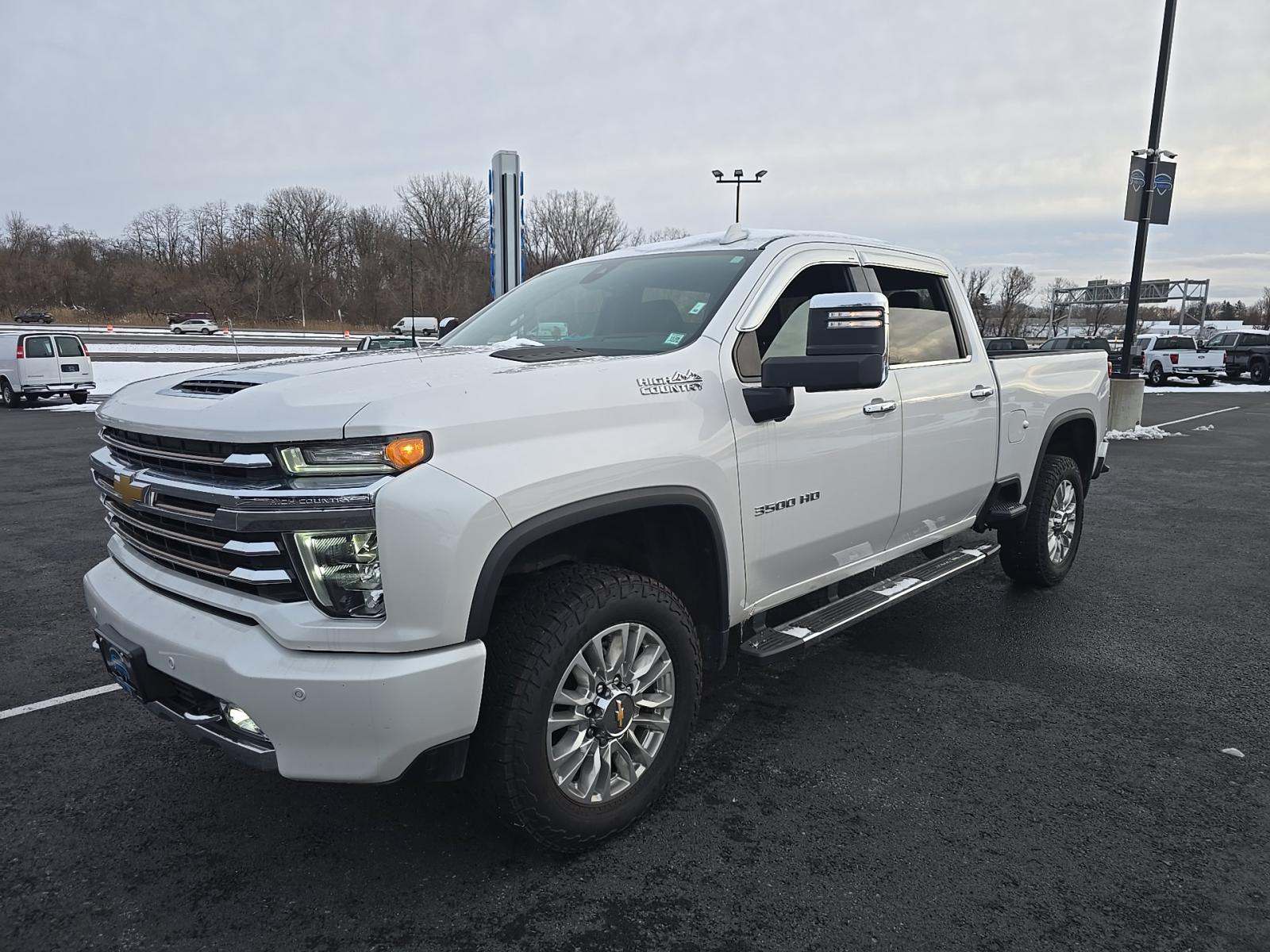 2023 Chevrolet Silverado 3500HD High Country AWD