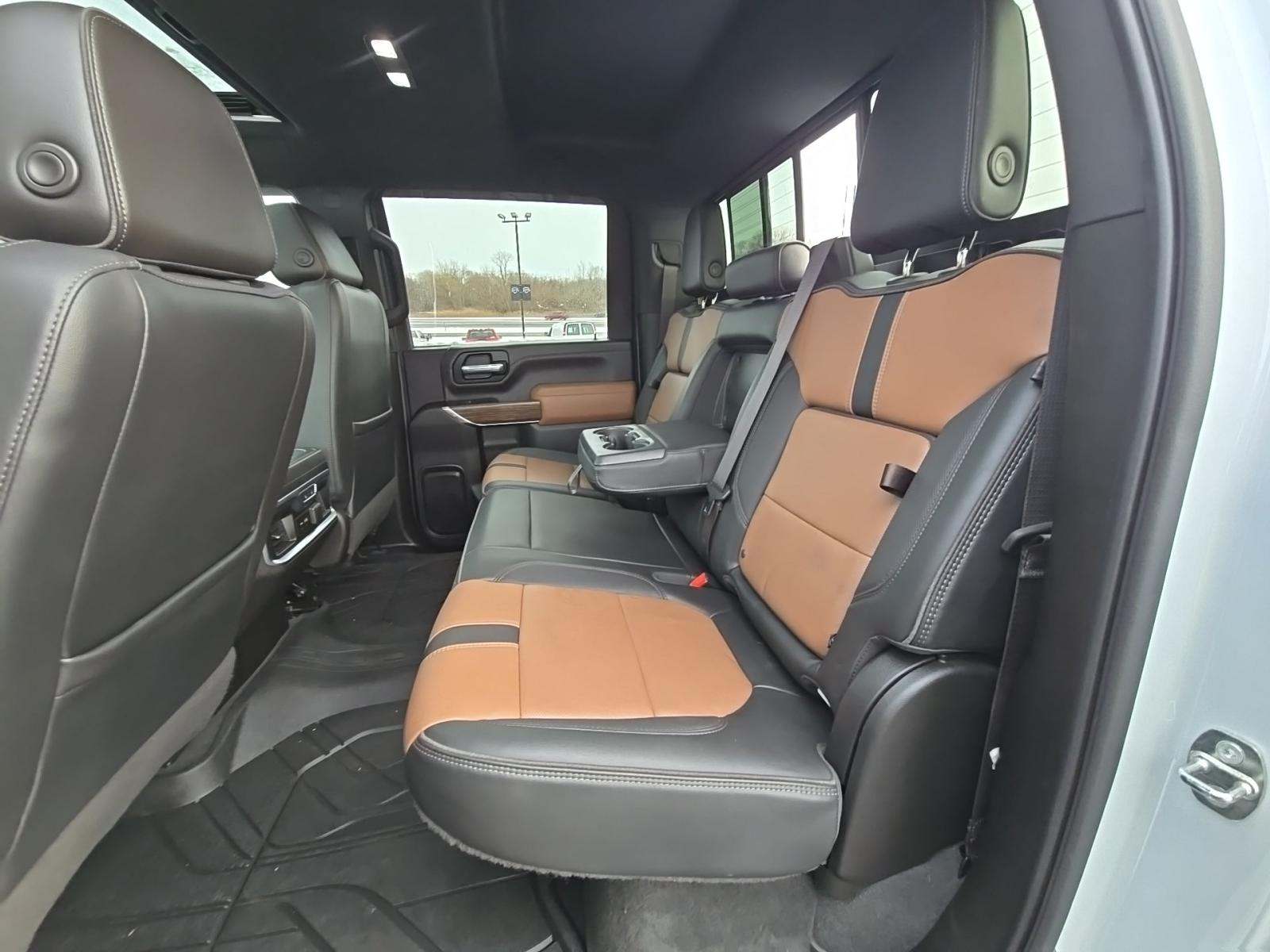 2023 Chevrolet Silverado 3500HD High Country AWD