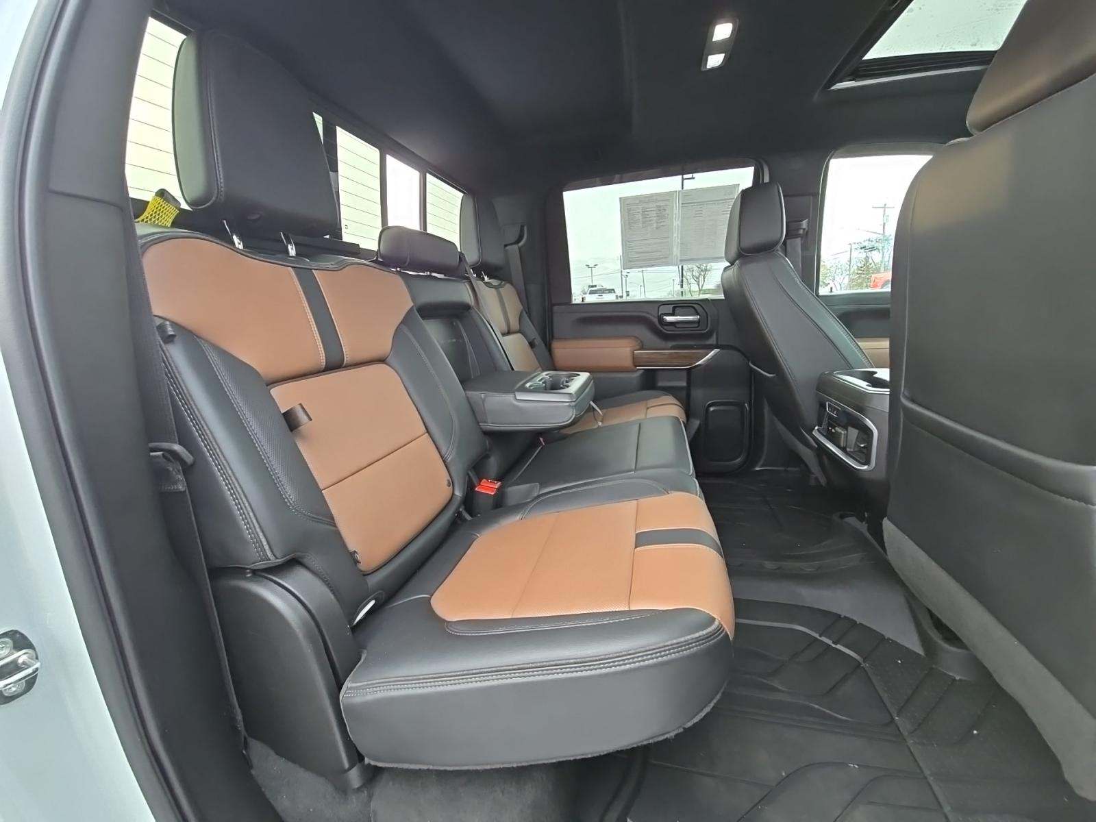 2023 Chevrolet Silverado 3500HD High Country AWD