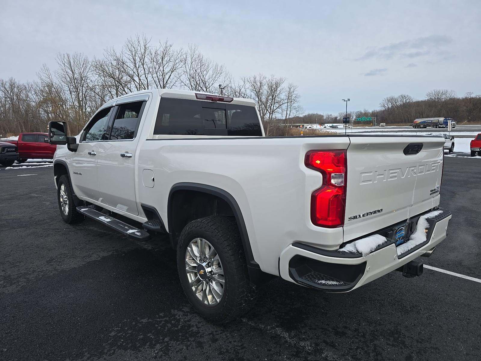 2023 Chevrolet Silverado 3500HD High Country AWD