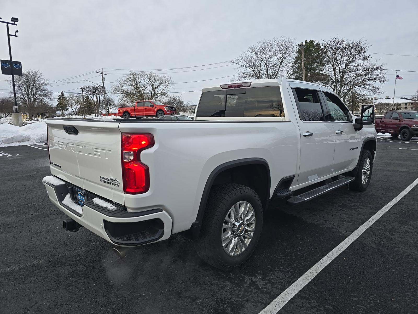 2023 Chevrolet Silverado 3500HD High Country AWD