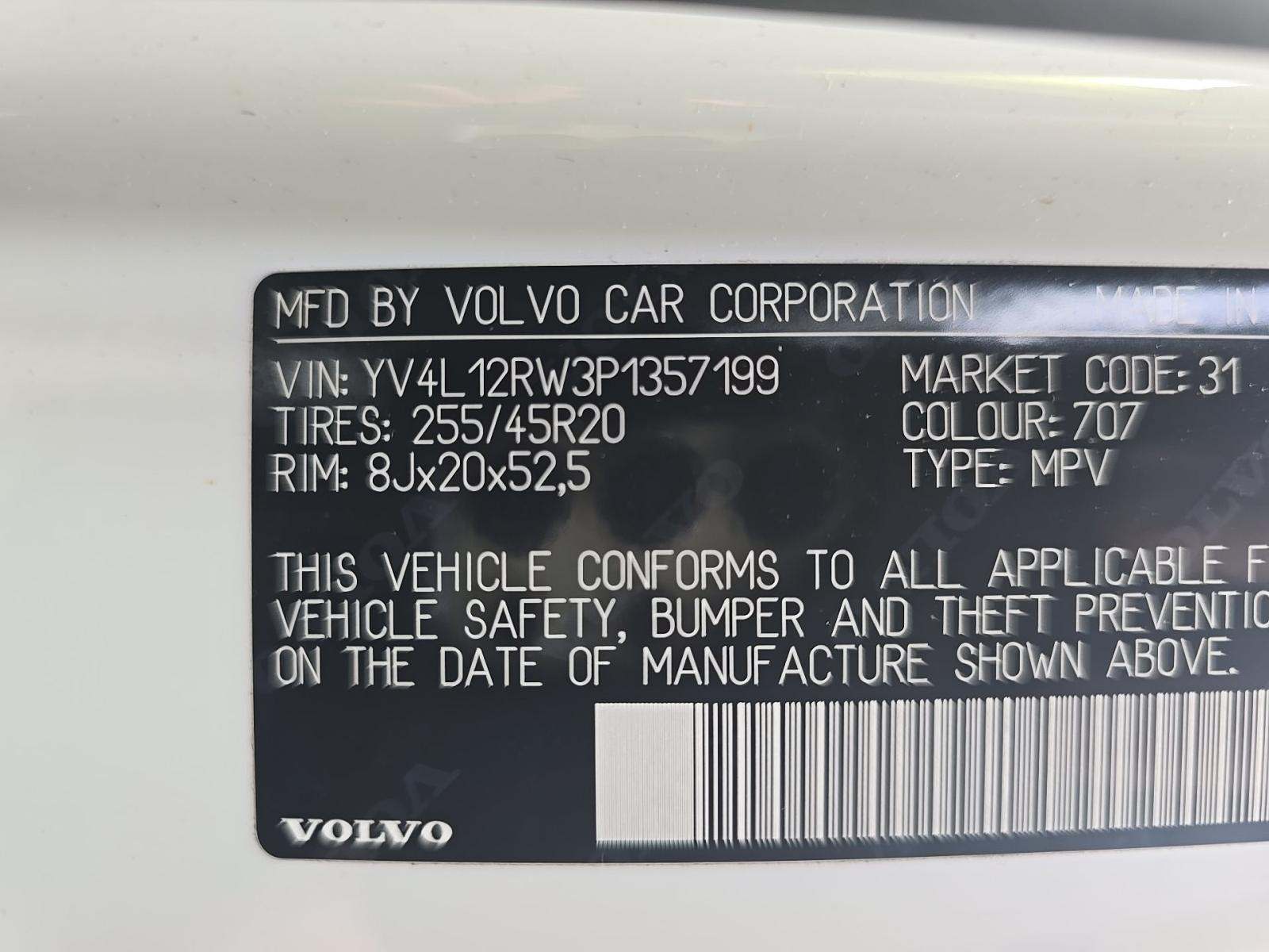 2023 Volvo XC60 B5 Plus AWD