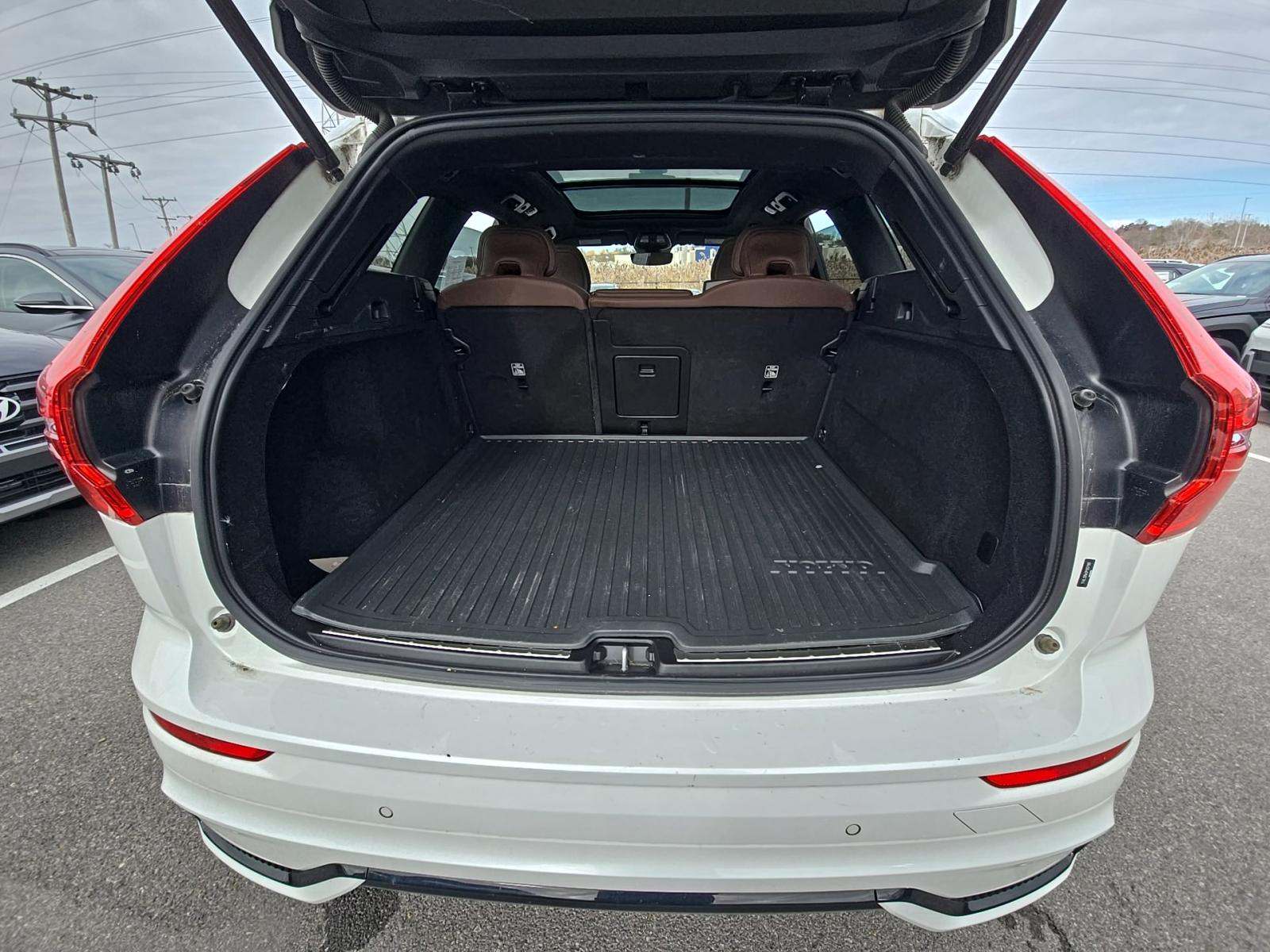 2023 Volvo XC60 B5 Plus AWD