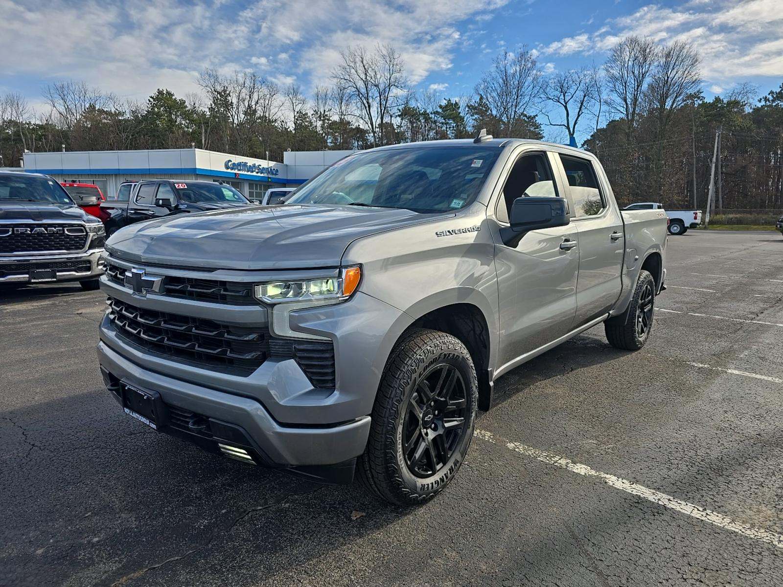 2023 Chevrolet Silverado 1500 RST AWD