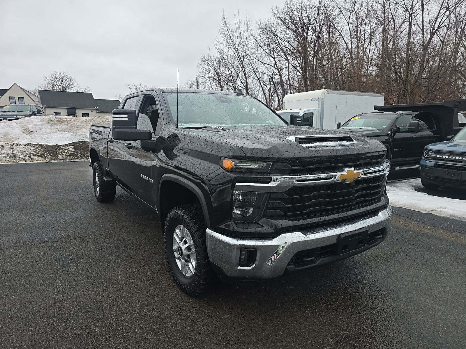 2024 Chevrolet Silverado 2500HD LT AWD