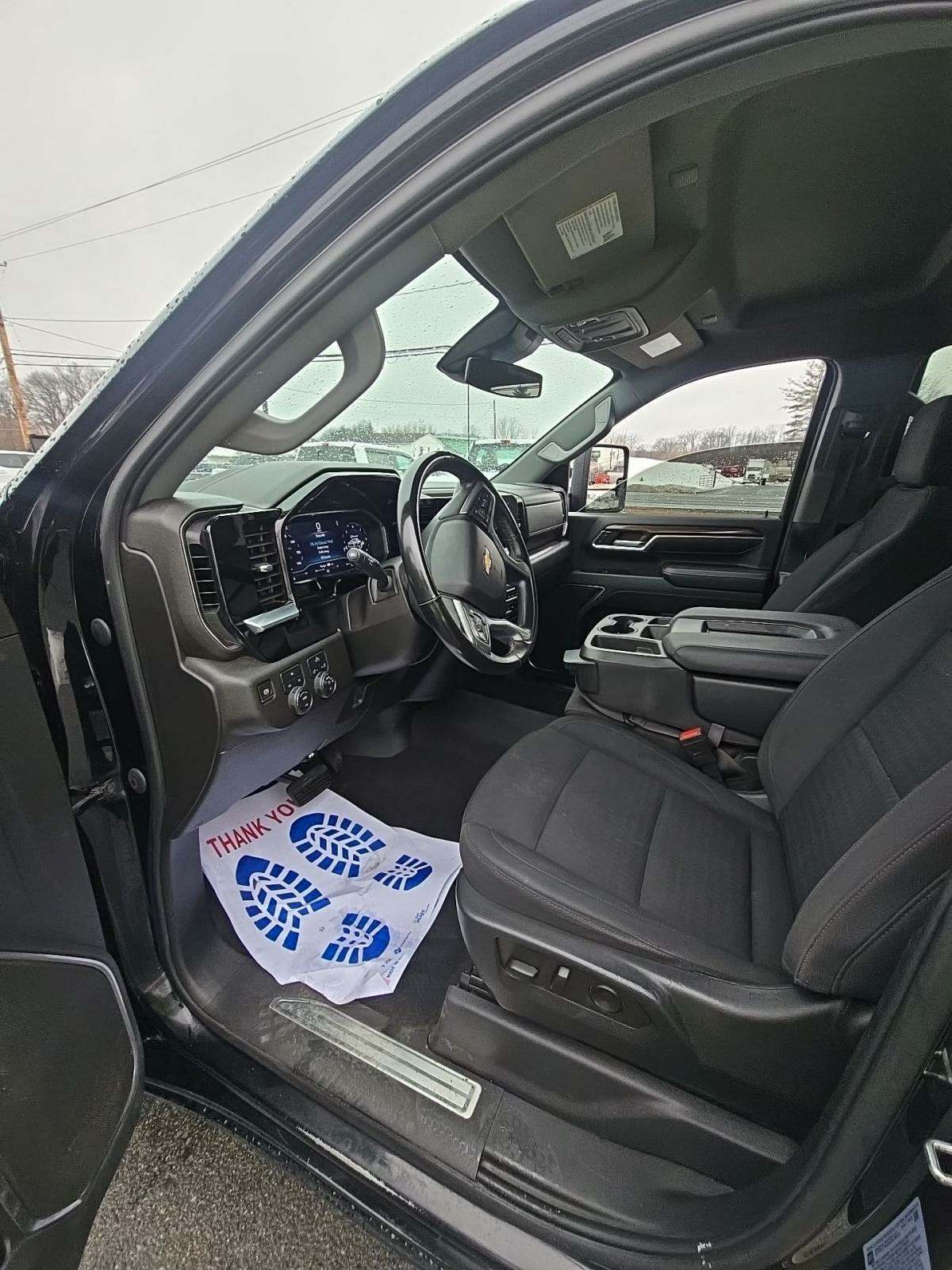 2024 Chevrolet Silverado 2500HD LT AWD