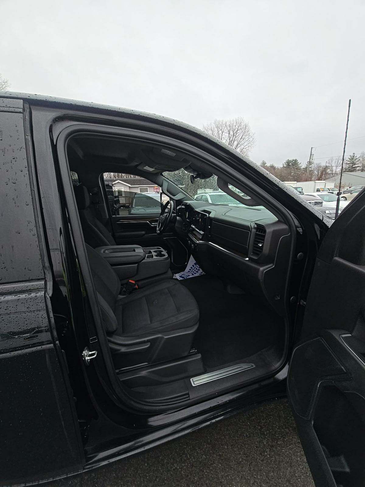 2024 Chevrolet Silverado 2500HD LT AWD