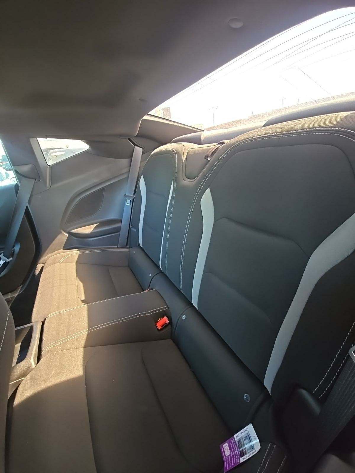 2019 Chevrolet Camaro 1LT RWD