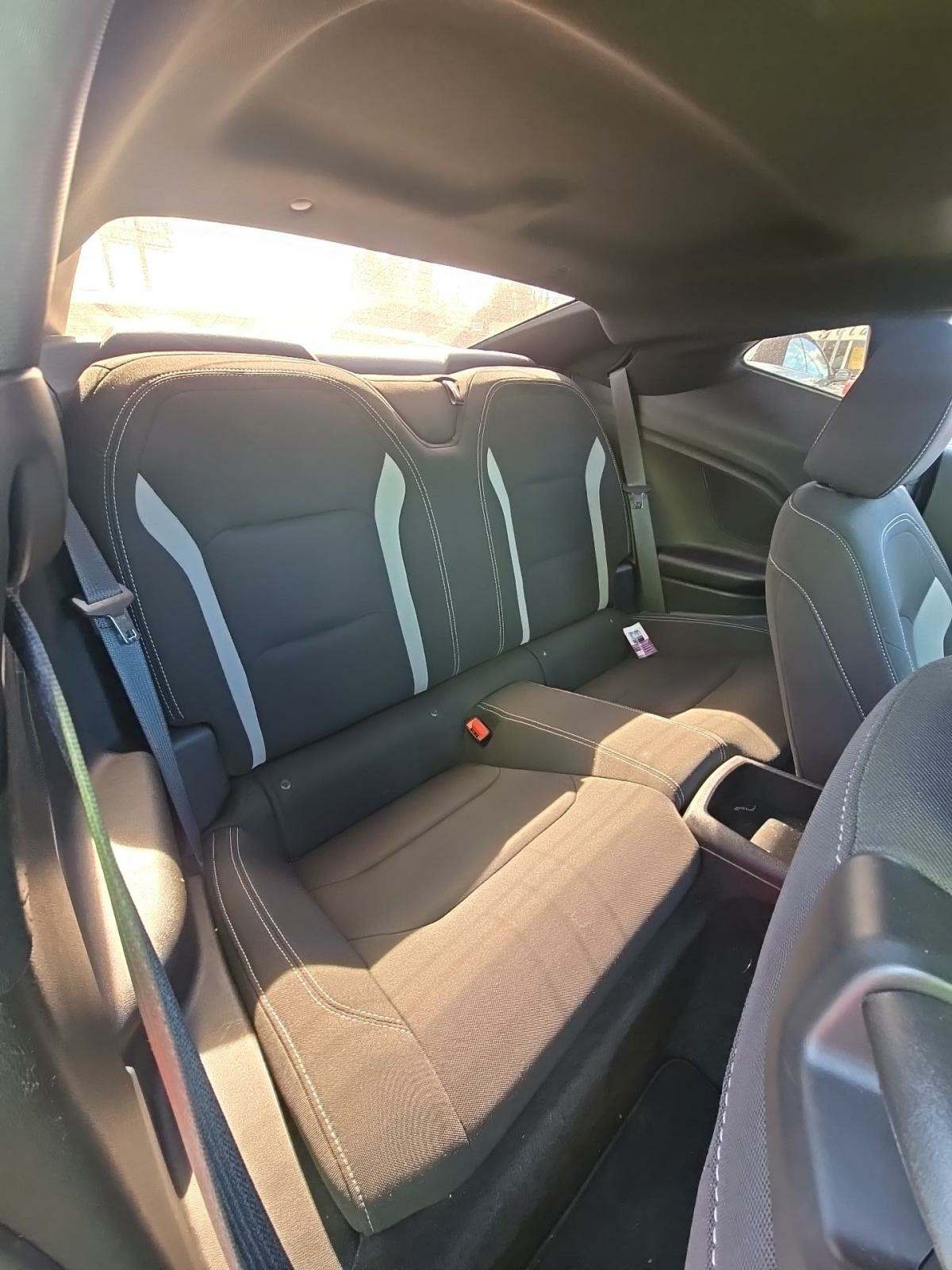 2019 Chevrolet Camaro 1LT RWD