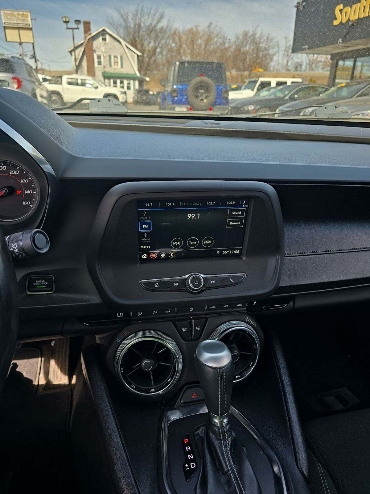 2019 Chevrolet Camaro 1LT RWD