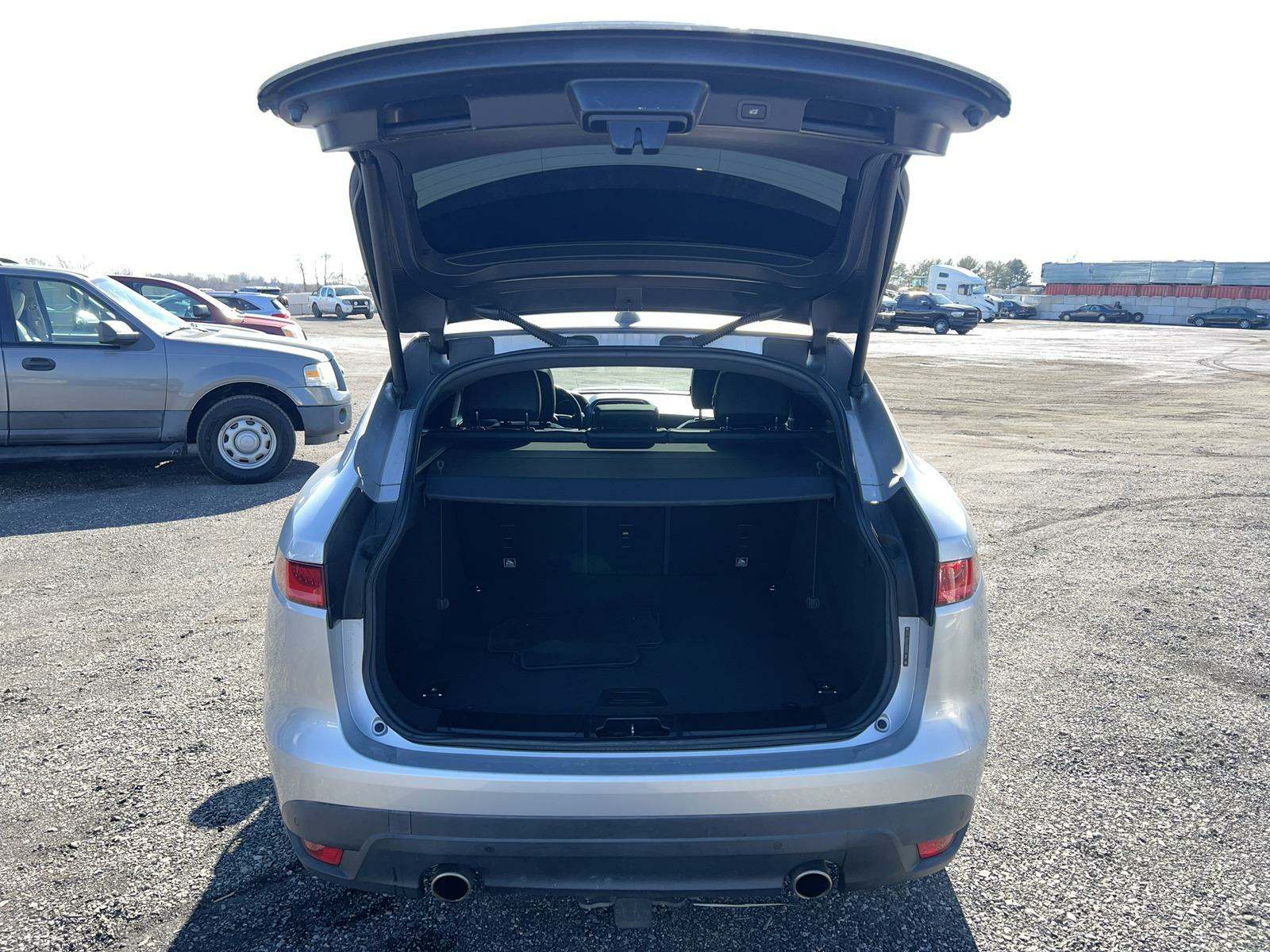 2017 Jaguar F-PACE 35t Premium AWD