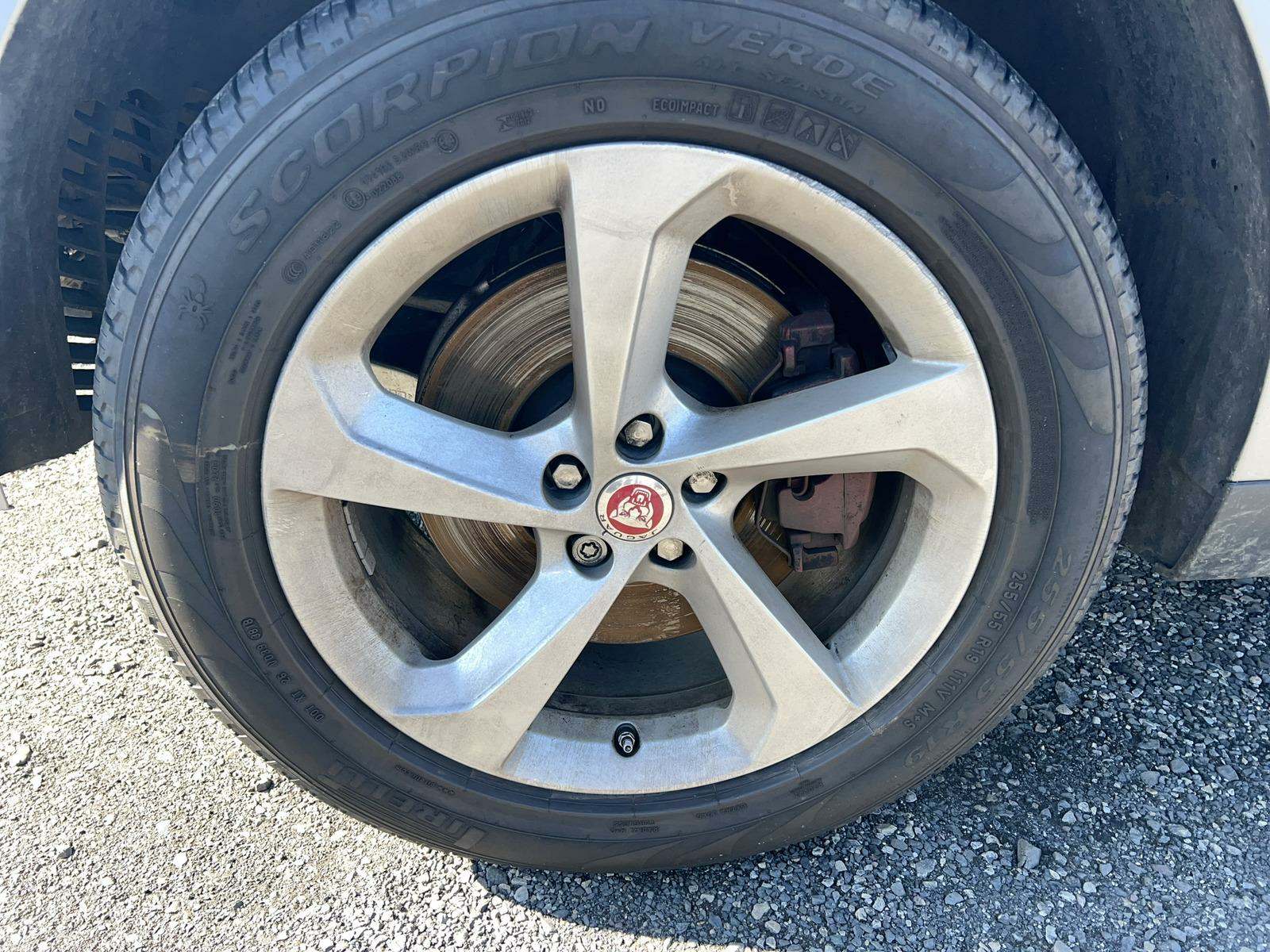 2017 Jaguar F-PACE 35t Premium AWD