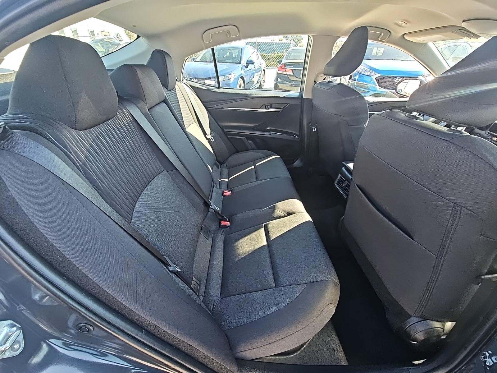 2025 Toyota Camry LE FWD