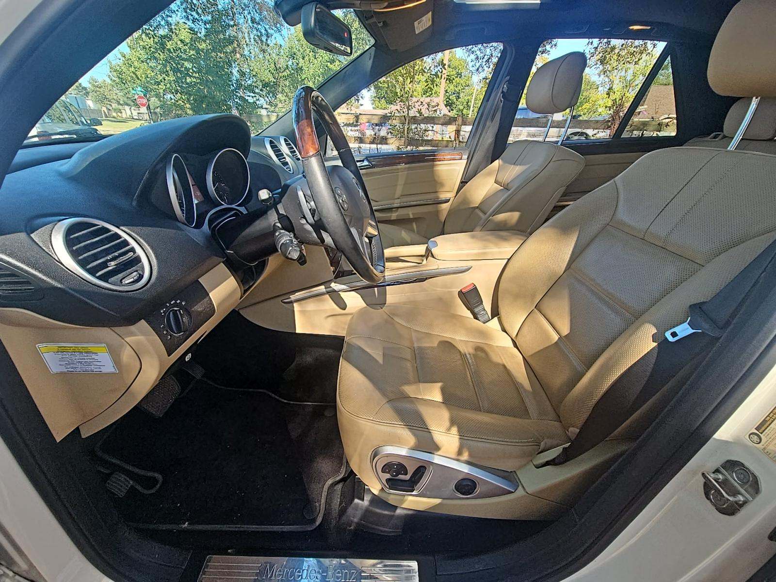 2011 Mercedes-Benz M-Class ML 550 AWD