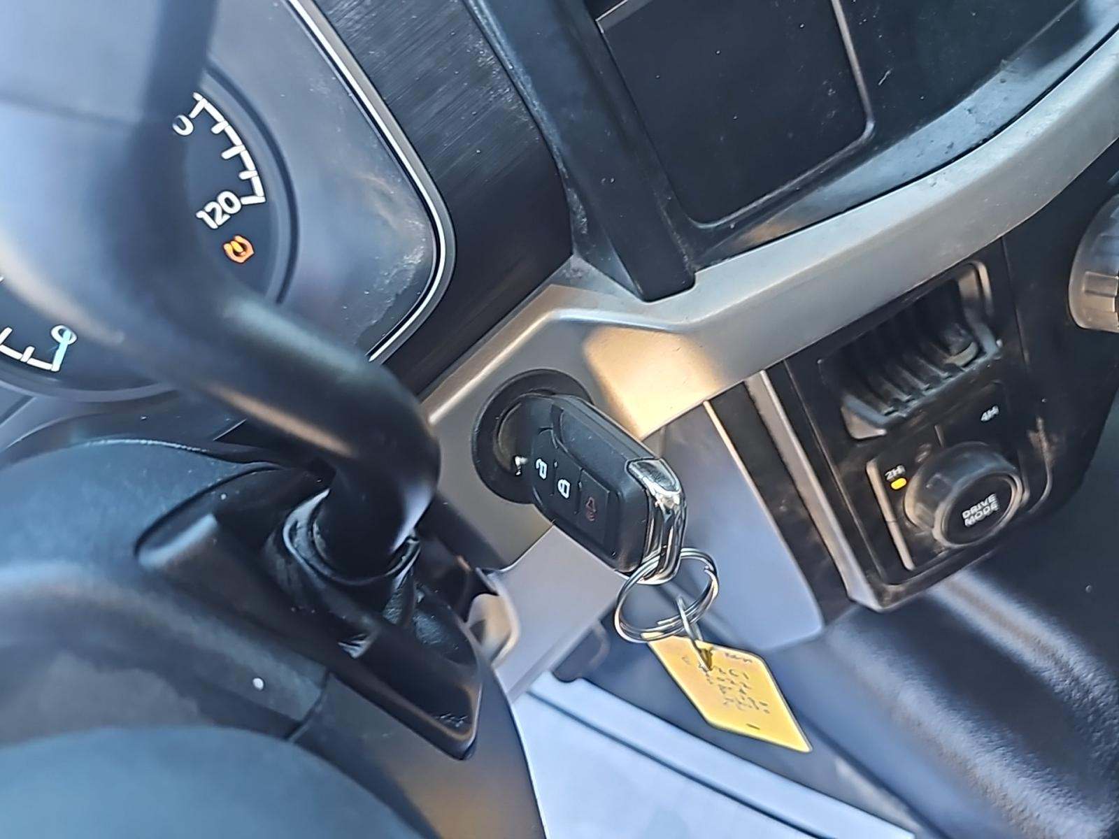 2022 Ford F-150 XL AWD