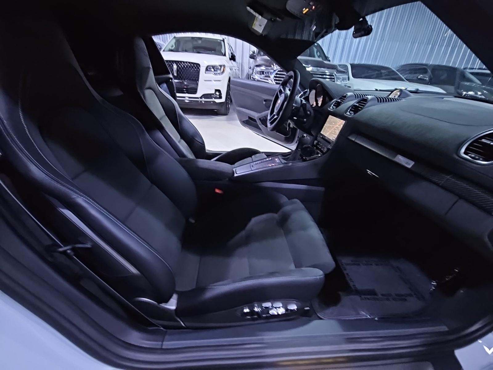 2023 Porsche 718 Cayman GT4 RS RWD