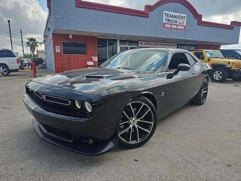 2017 Dodge Challenger R/T Scat Pack RWD