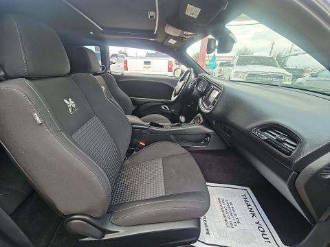 2017 Dodge Challenger R/T Scat Pack RWD