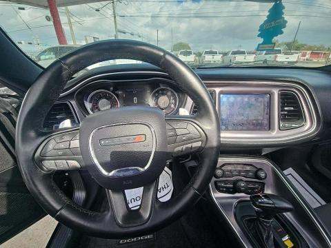 2017 Dodge Challenger R/T Scat Pack RWD