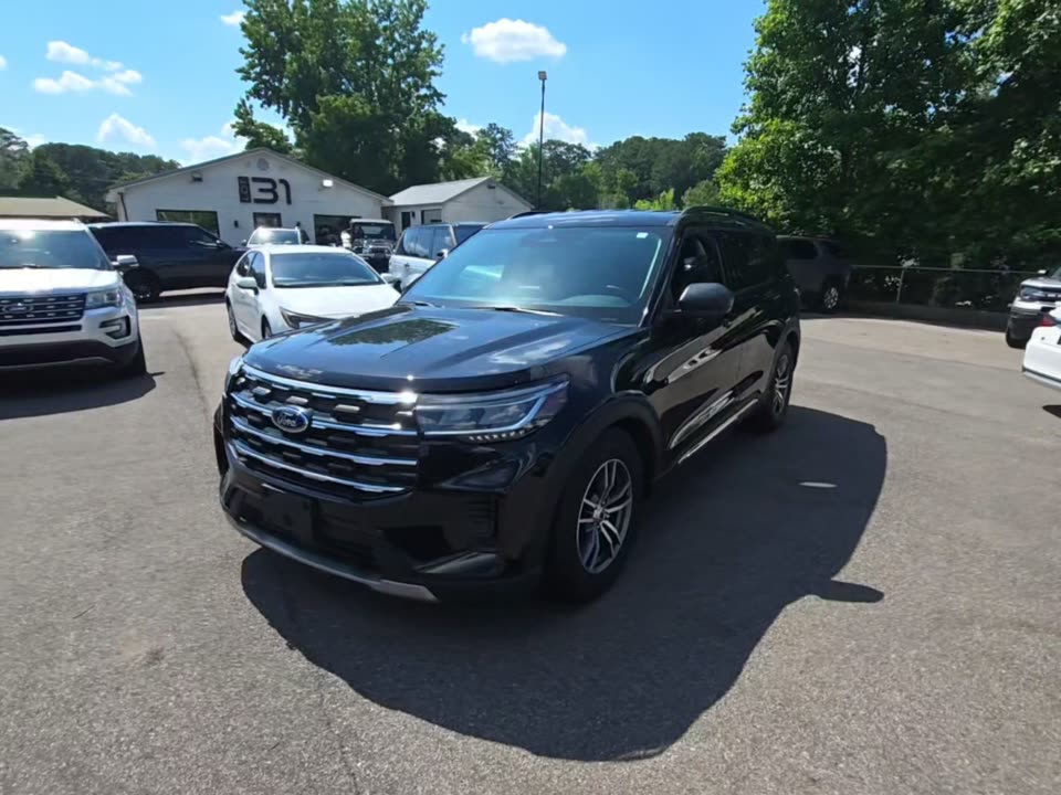 2025 Ford Explorer Active RWD