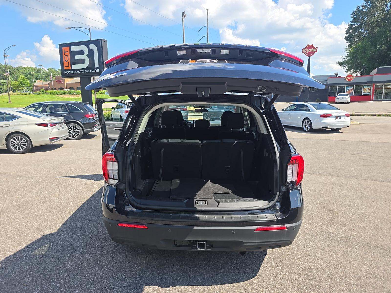 2025 Ford Explorer Active RWD