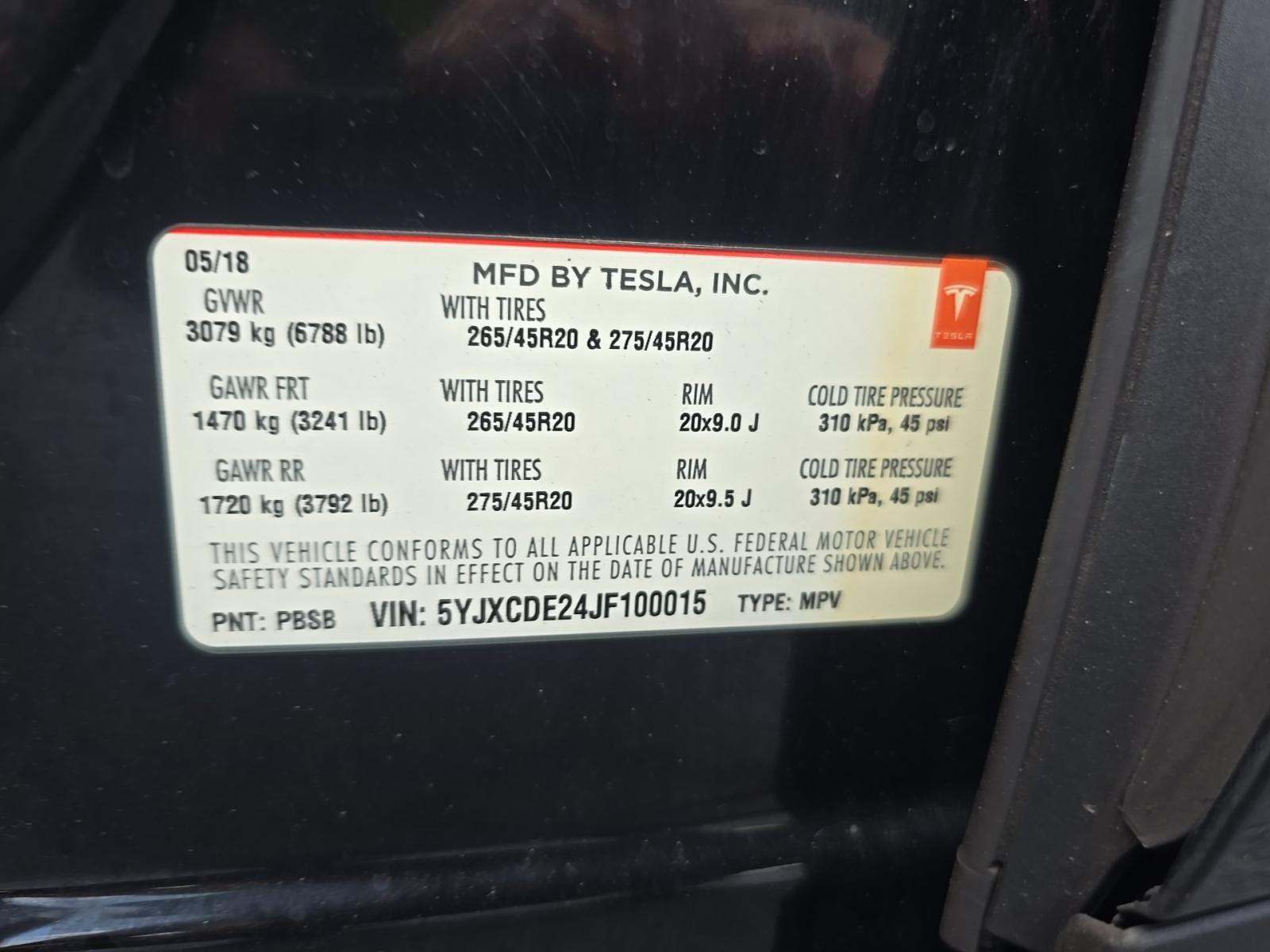 TESLA MODEL X - 1