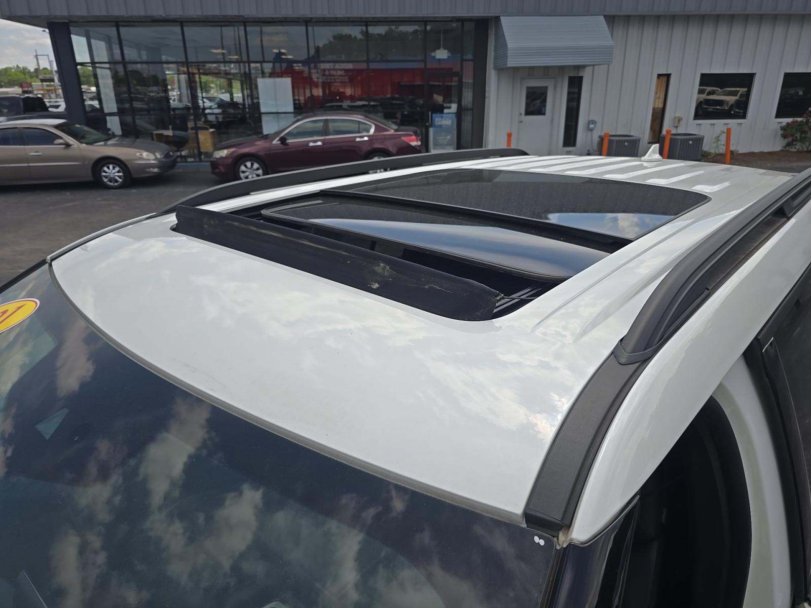 FORD EXPLORER - 8