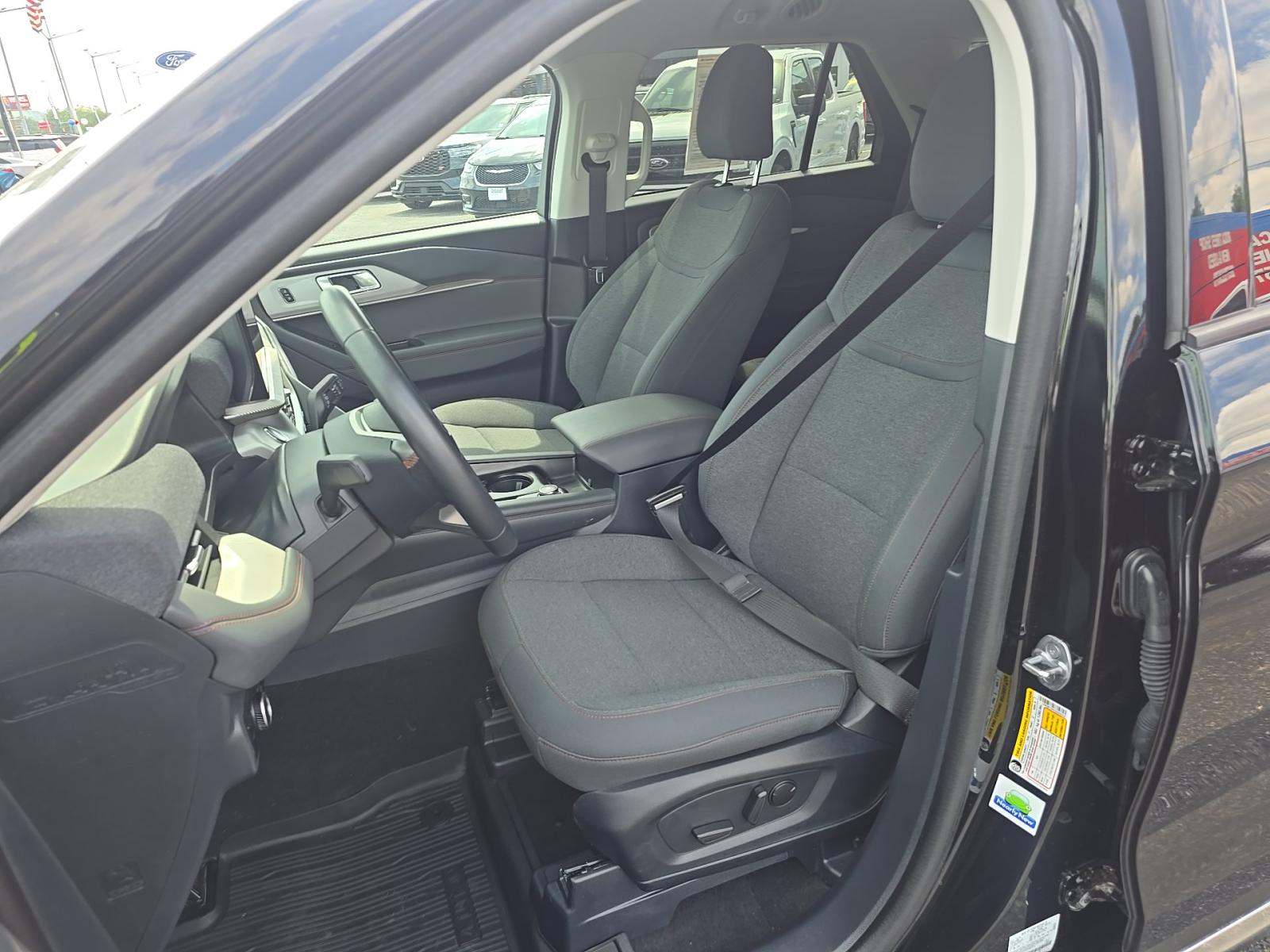 FORD EXPLORER - 2