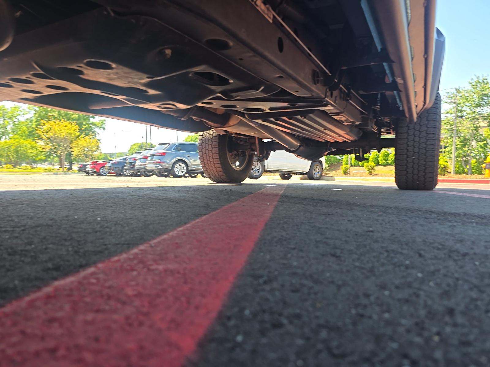 CHEVROLET SILVERADO - 3