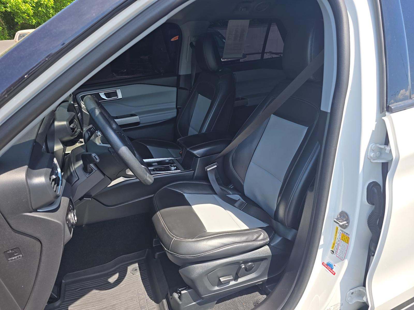 FORD EXPLORER - 2