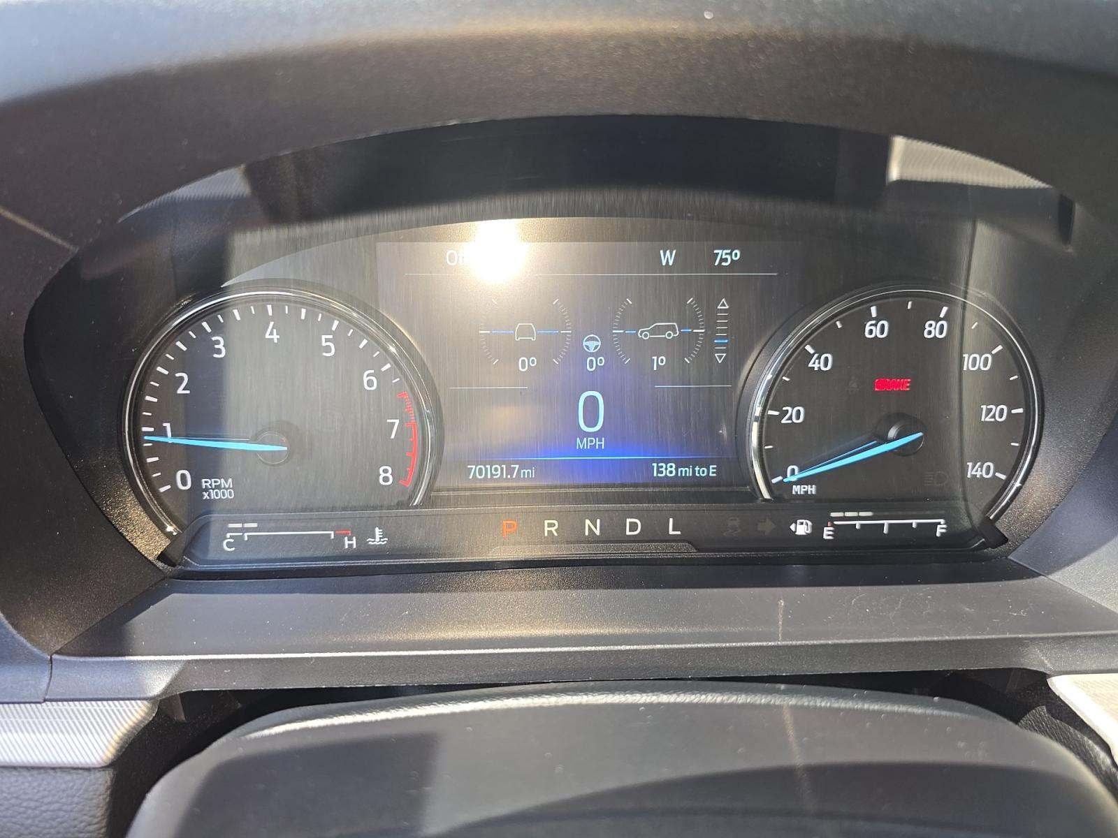 FORD EXPLORER - 5