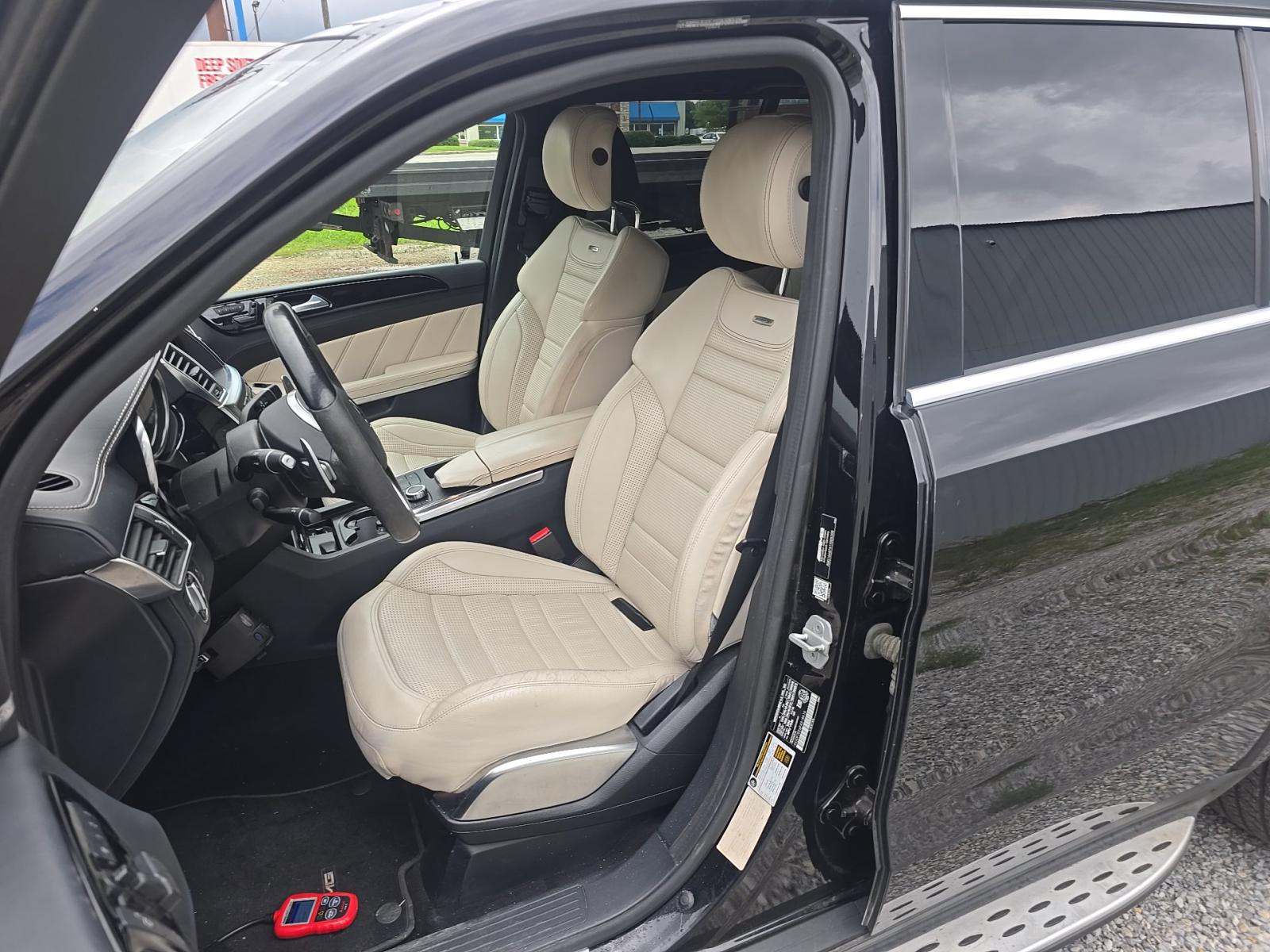 2015 Mercedes-Benz GL-Class GL 63 AMG AWD