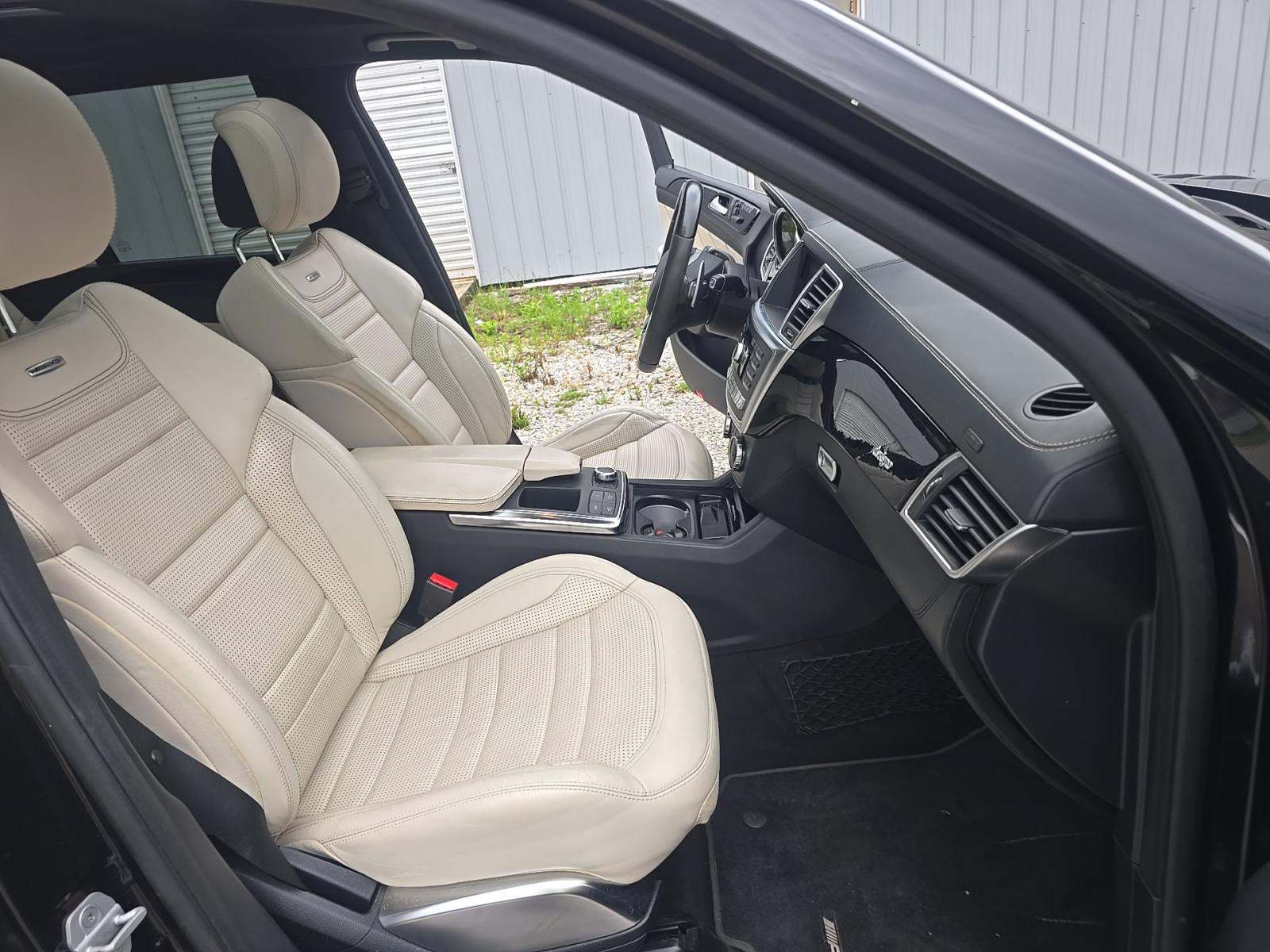 2015 Mercedes-Benz GL-Class GL 63 AMG AWD