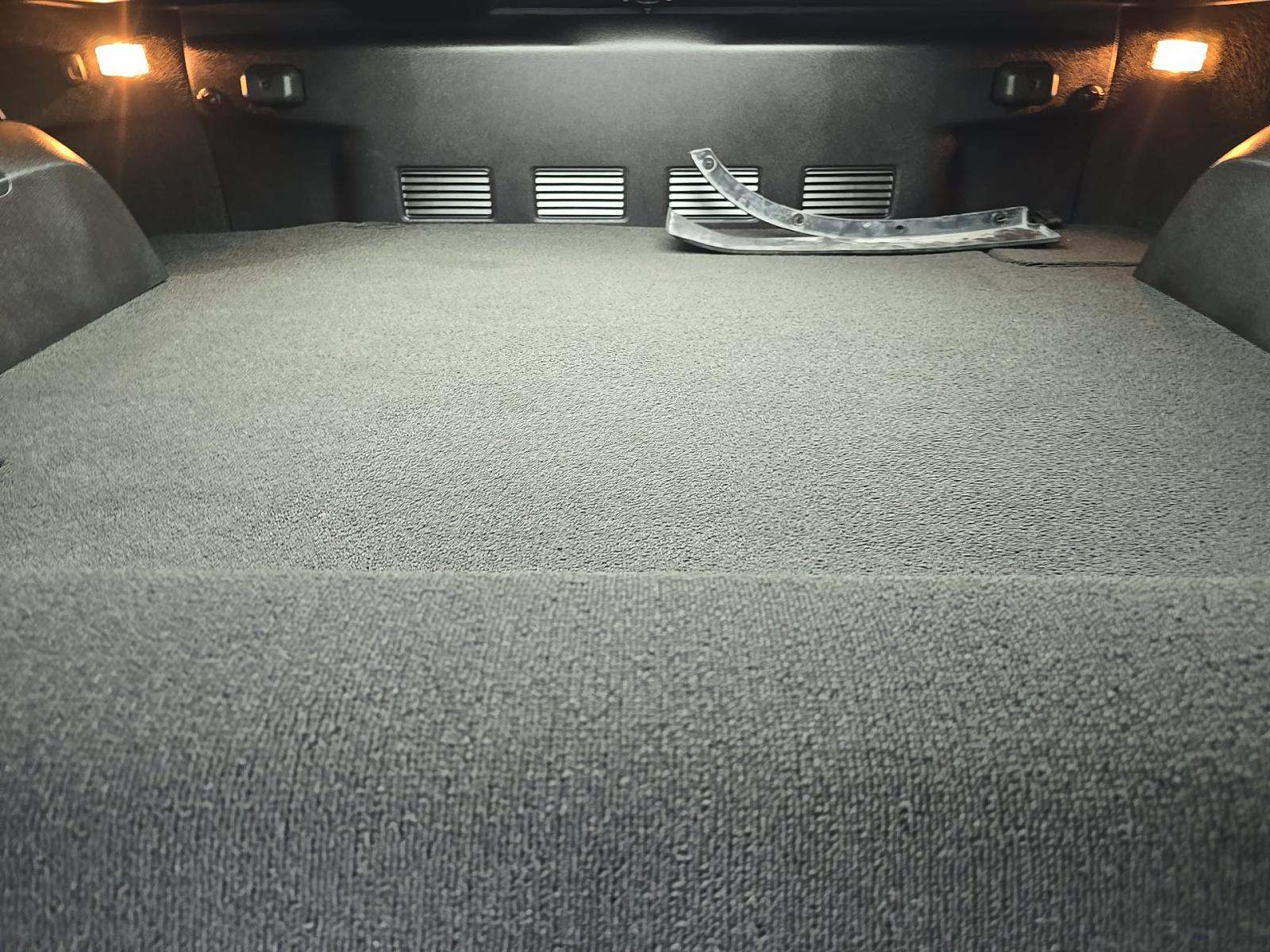 CHEVROLET CORVETTE - 9