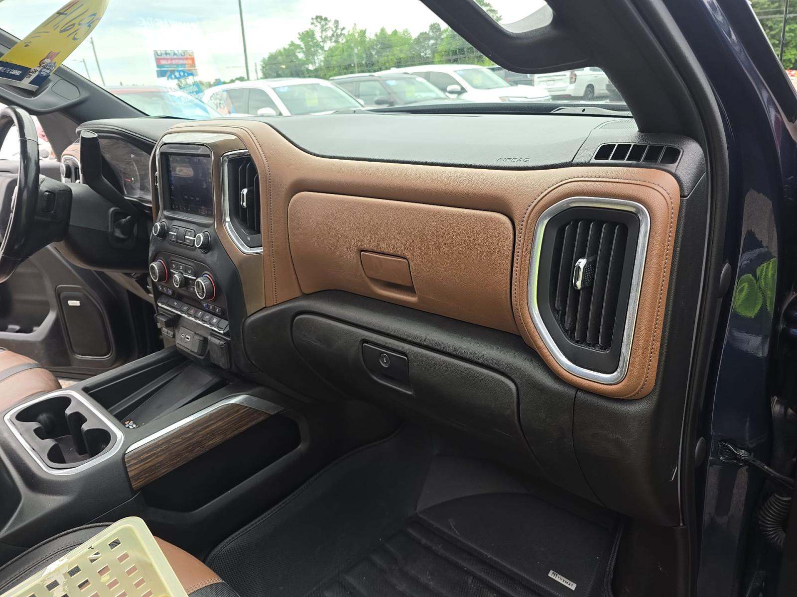 2022 Chevrolet Silverado 1500 High Country AWD