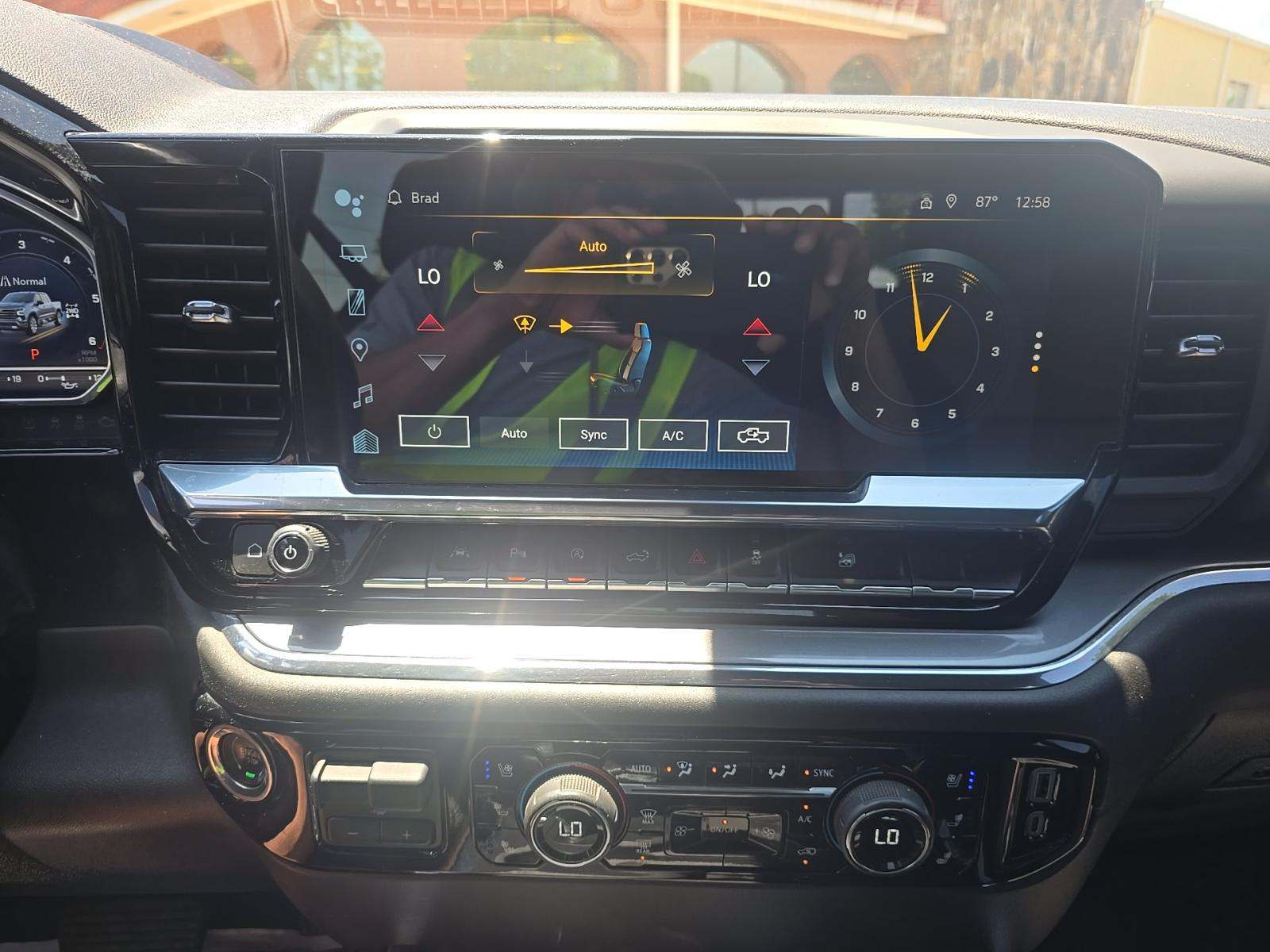 2023 Chevrolet Silverado 1500 High Country AWD