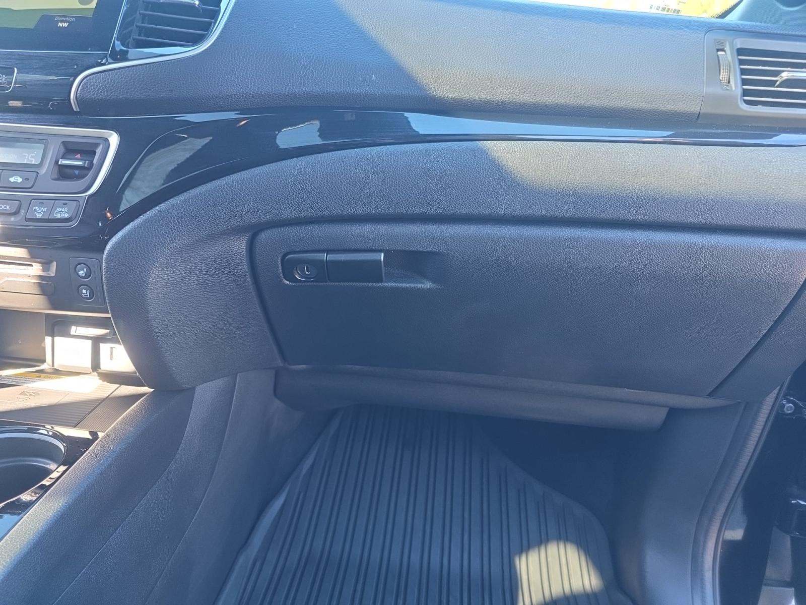 2022 Honda Pilot Black Edition AWD