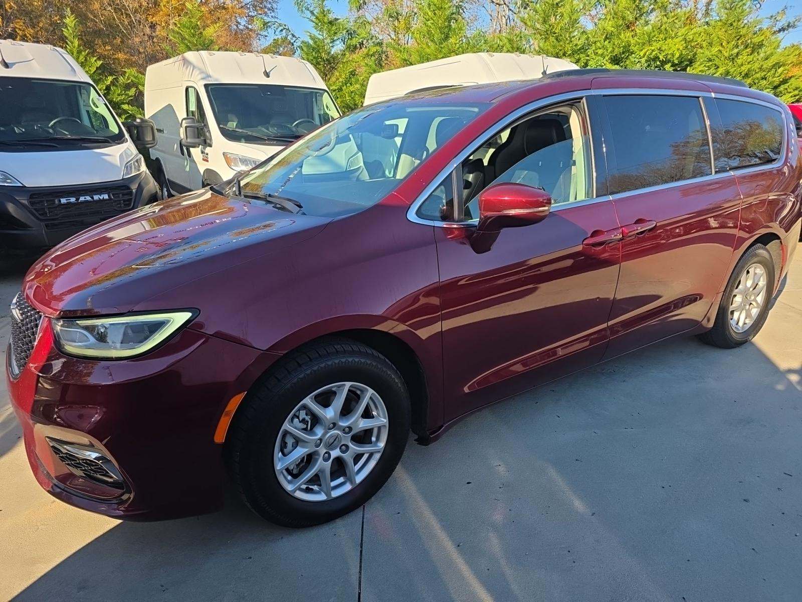 2022 Chrysler Pacifica Touring L FWD